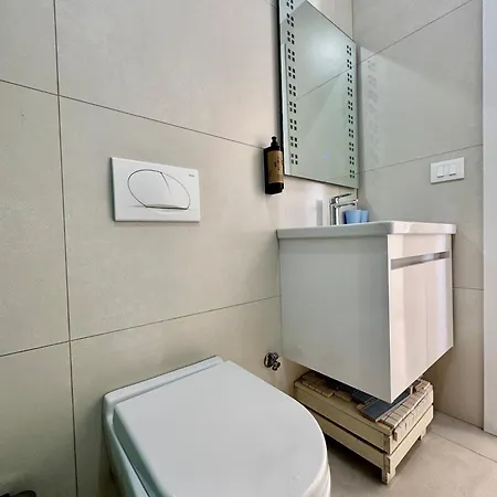 Sea View Apartment, Olea * Palasë