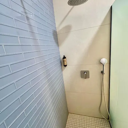 Sea View Apartment, Olea * Palasë