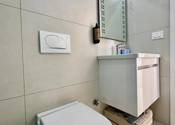 Sea View Apartment, Olea * Palasë