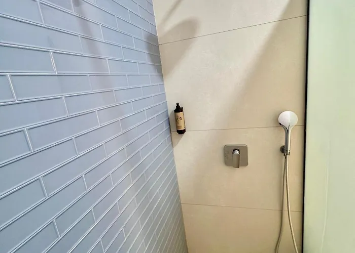 Sea View Apartment, Olea * Palasë